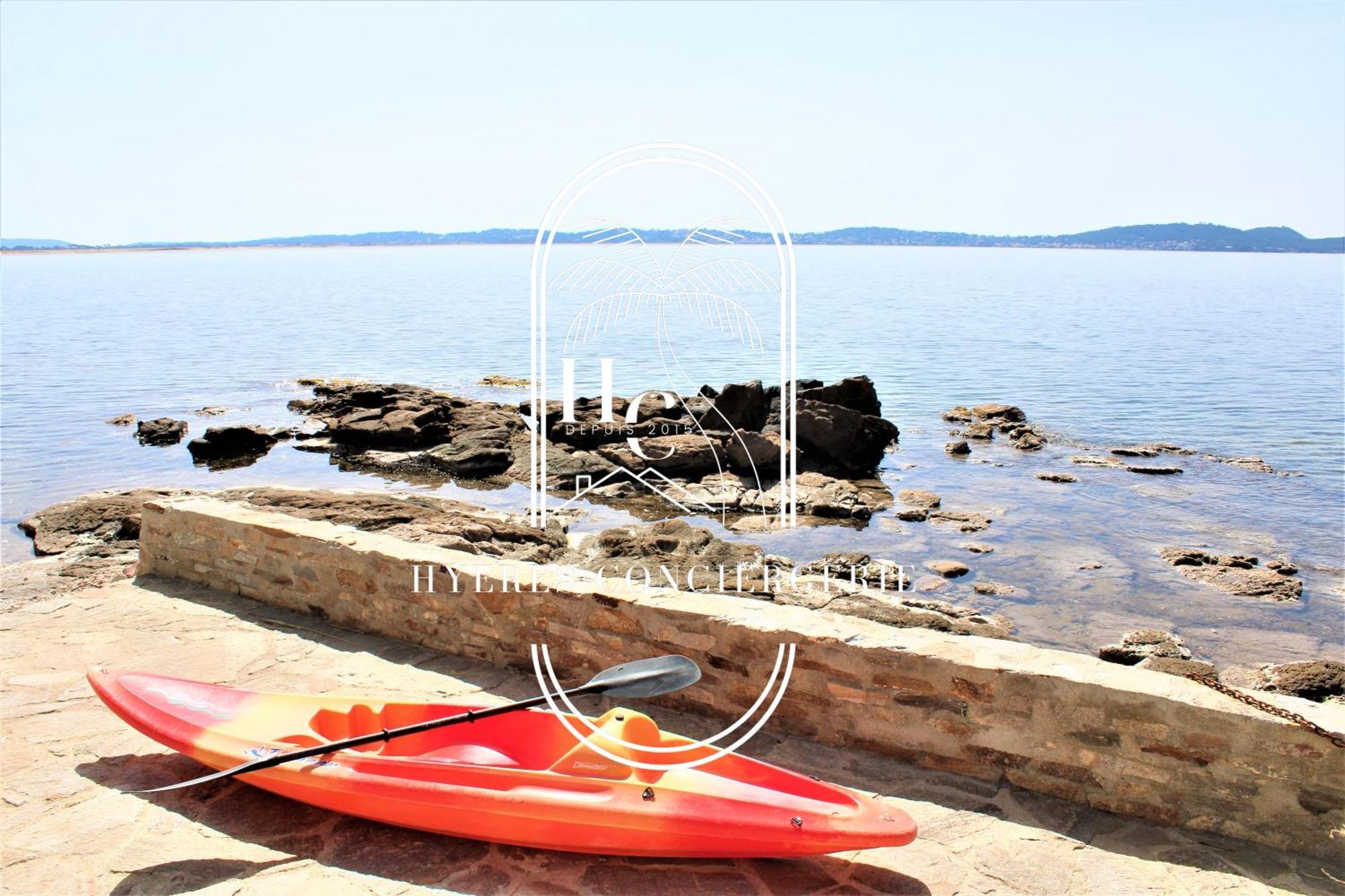 Maison Sur L'eau-hyeres-almanarre-parkings Clim Wifi By Hc *