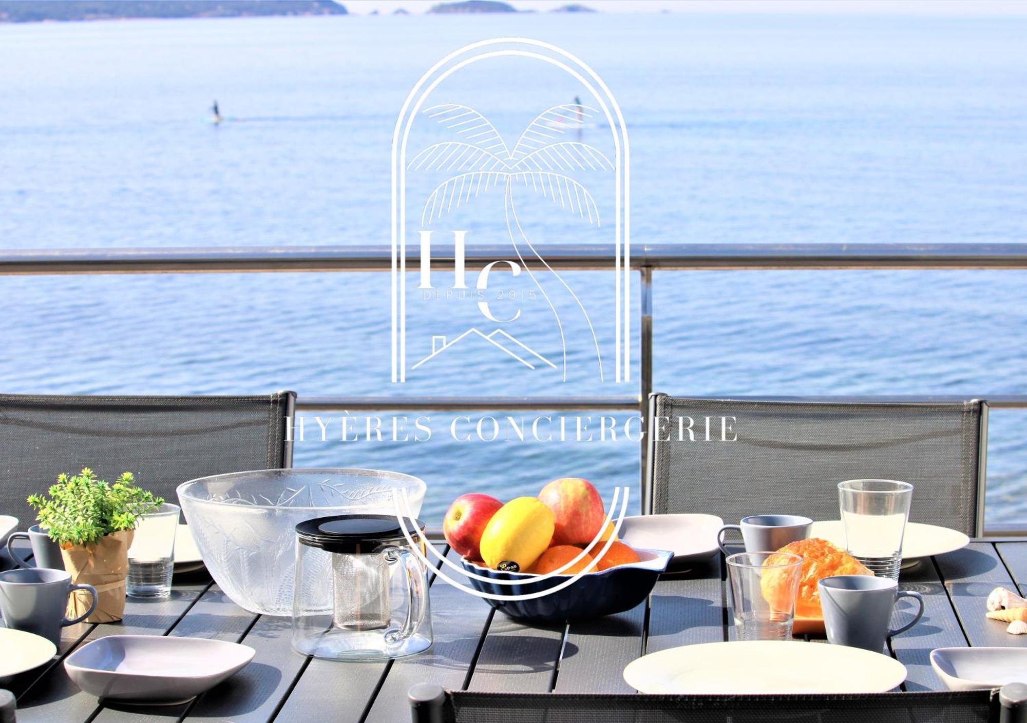 Maison Sur L'eau-hyeres-almanarre-parkings Clim Wifi By Hc *